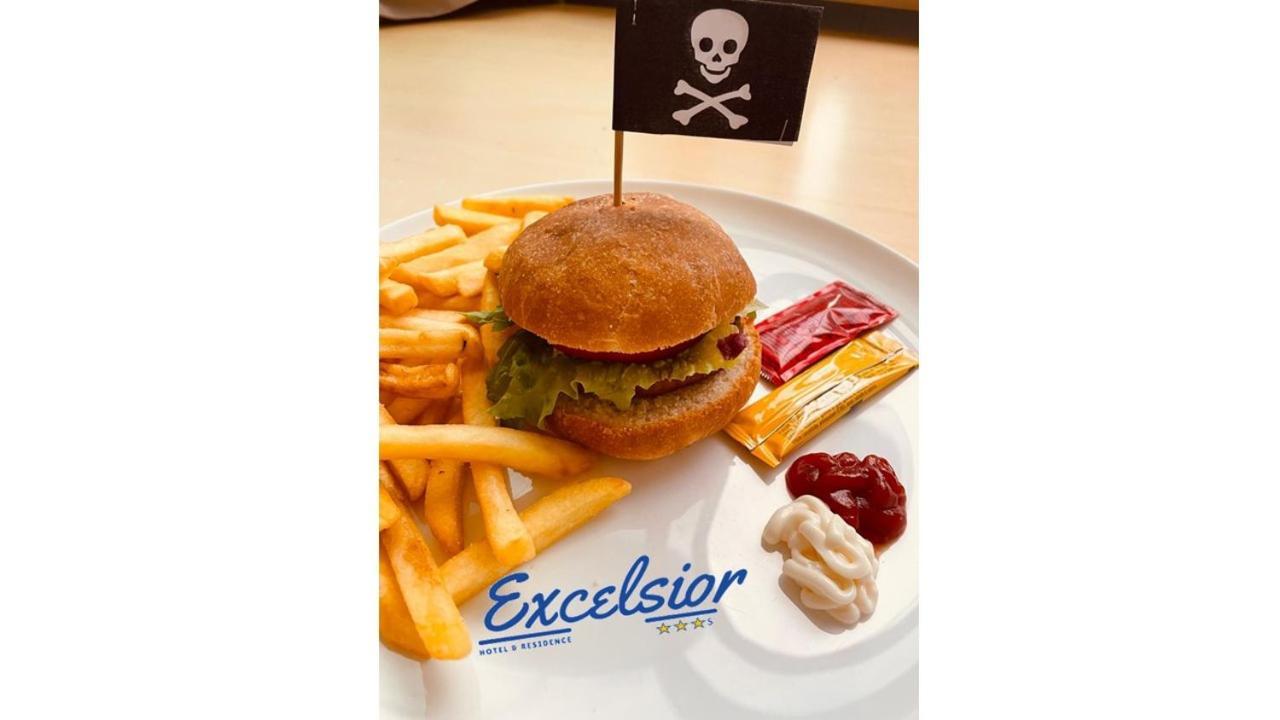 Hotel Excelsior Montesilvano Marina 외부 사진