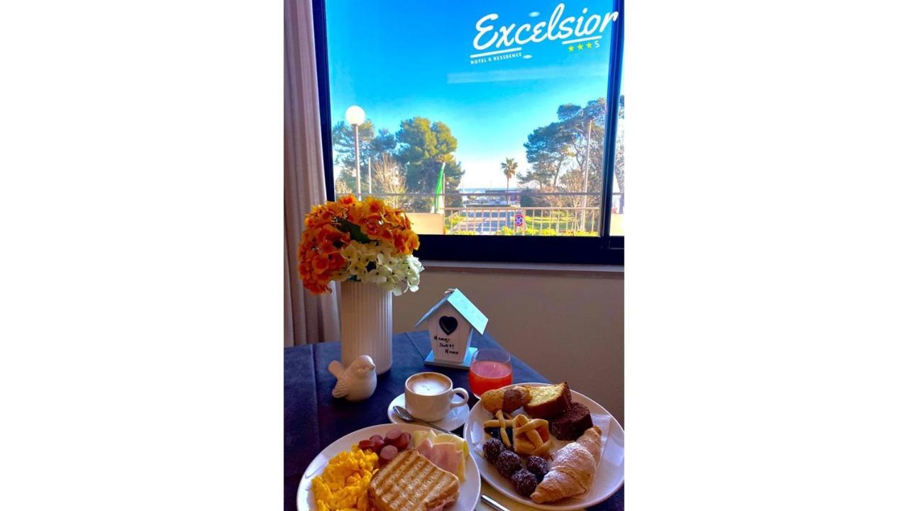 Hotel Excelsior Montesilvano Marina 외부 사진