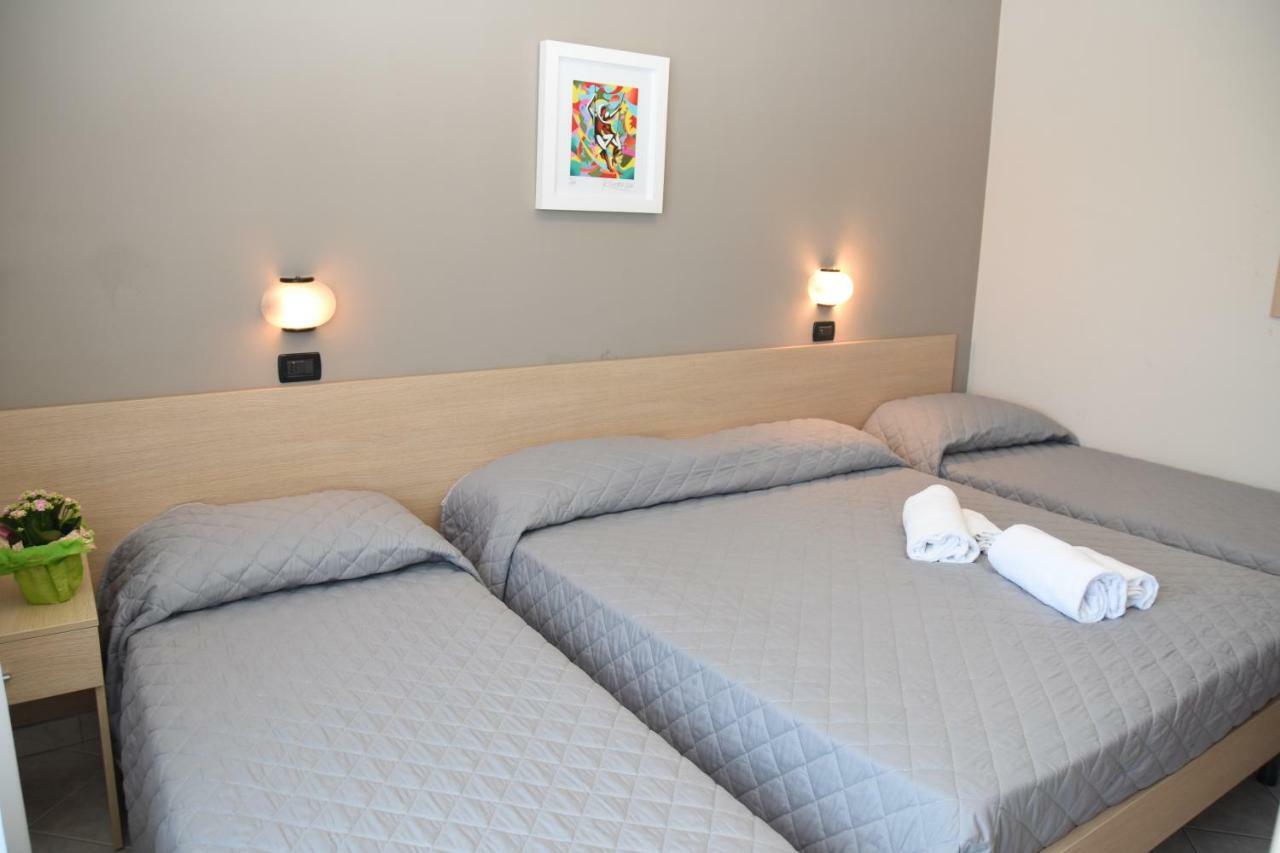 Hotel Excelsior Montesilvano Marina 외부 사진
