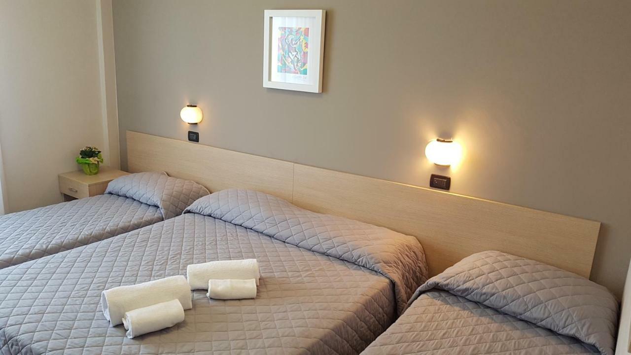 Hotel Excelsior Montesilvano Marina 외부 사진